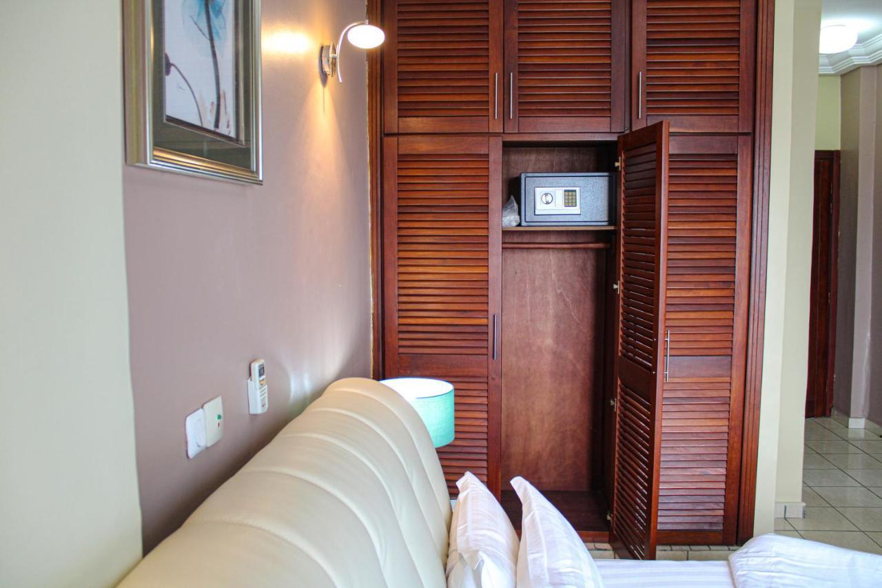 Residence Le Carat Bonapriso Douala Eksteriør bilde