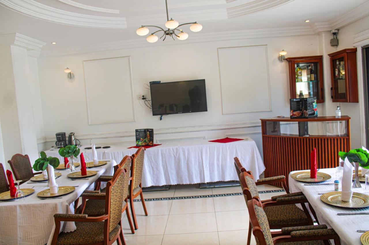 Residence Le Carat Bonapriso Douala Eksteriør bilde