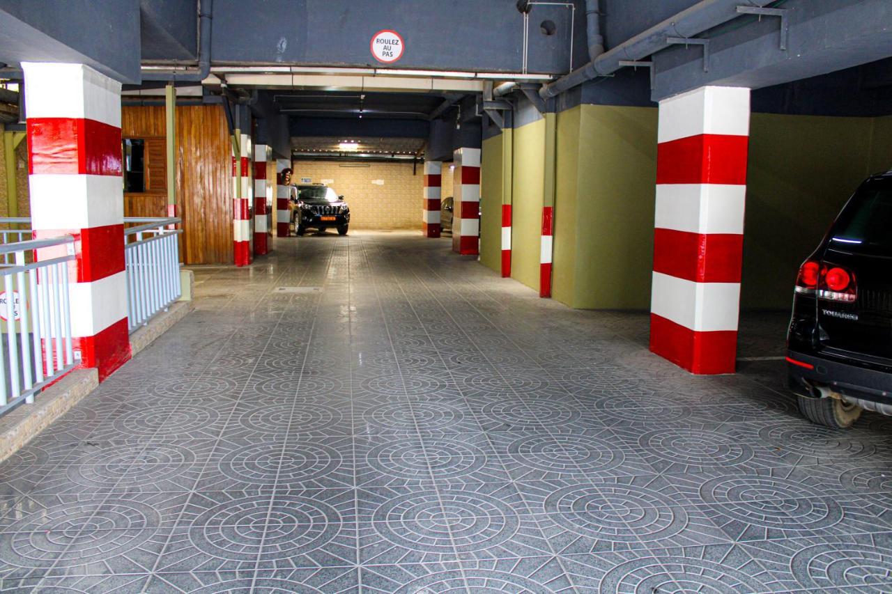 Residence Le Carat Bonapriso Douala Eksteriør bilde